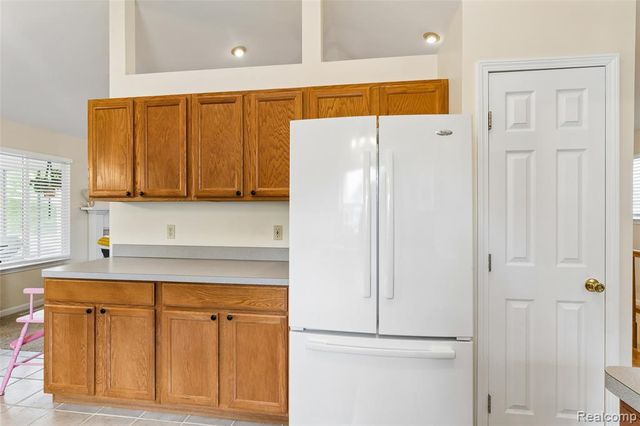 16180 Hill Forest Drive, Linden, MI 48451