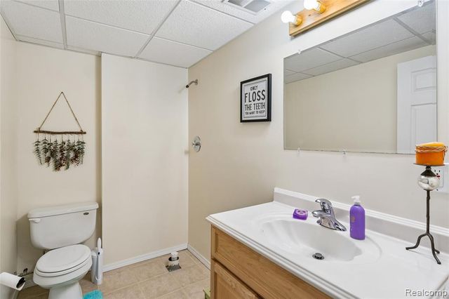 16180 Hill Forest Drive, Linden, MI 48451