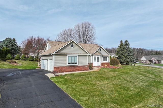 16180 Hill Forest Drive, Linden, MI 48451