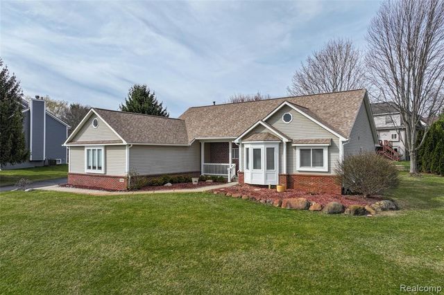 16180 Hill Forest Drive, Linden, MI 48451