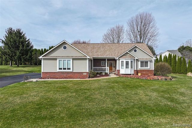 16180 Hill Forest Drive, Linden, MI 48451