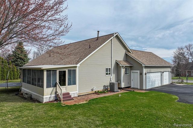 16180 Hill Forest Drive, Linden, MI 48451