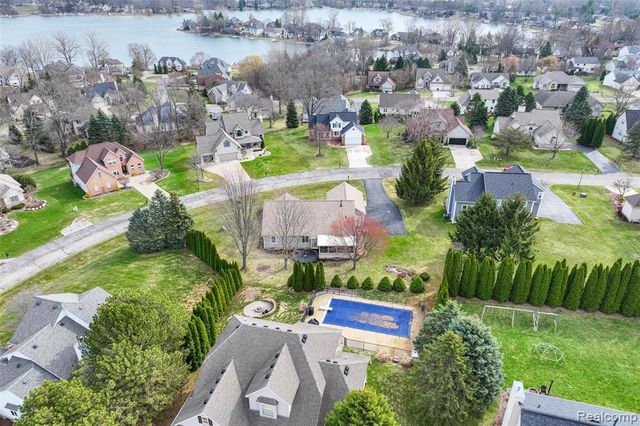 16180 Hill Forest Drive, Linden, MI 48451