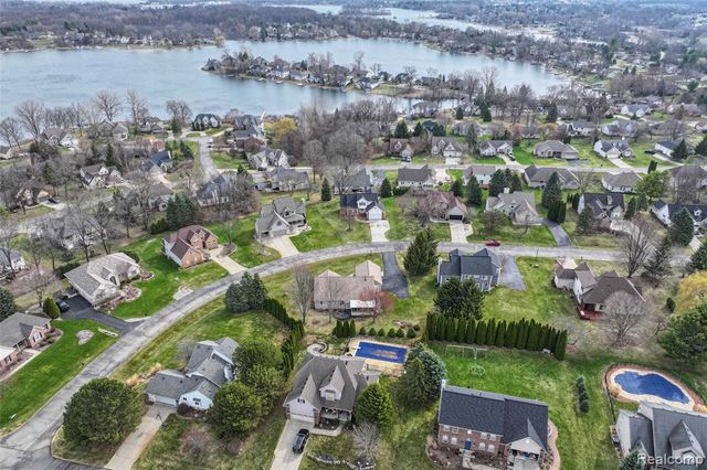 16180 Hill Forest Drive, Linden, MI 48451