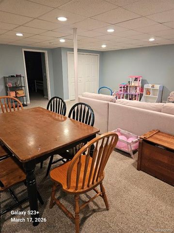 16180 Hill Forest Drive, Linden, MI 48451