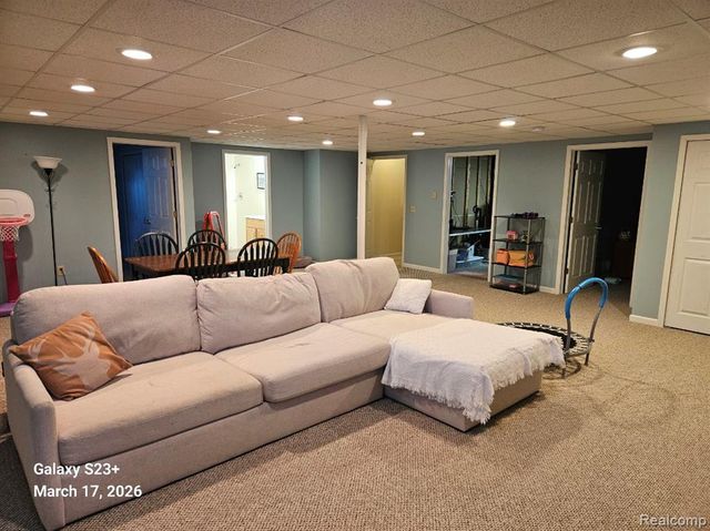 16180 Hill Forest Drive, Linden, MI 48451