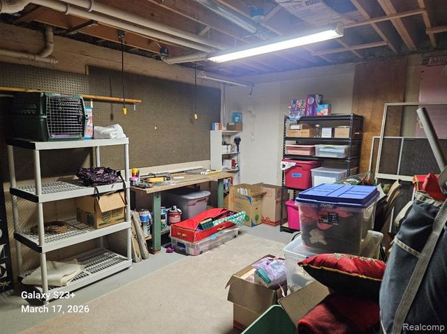 16180 Hill Forest Drive, Linden, MI 48451