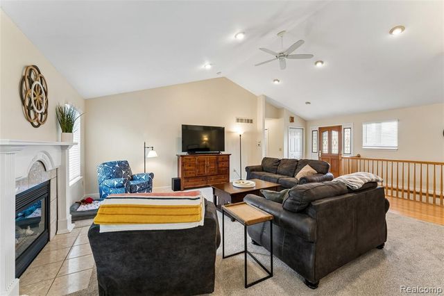 16180 Hill Forest Drive, Linden, MI 48451