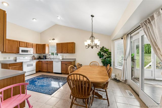 16180 Hill Forest Drive, Linden, MI 48451