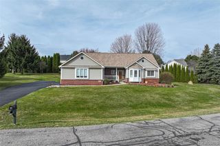 16180 Hill Forest Drive, Linden, MI 48451