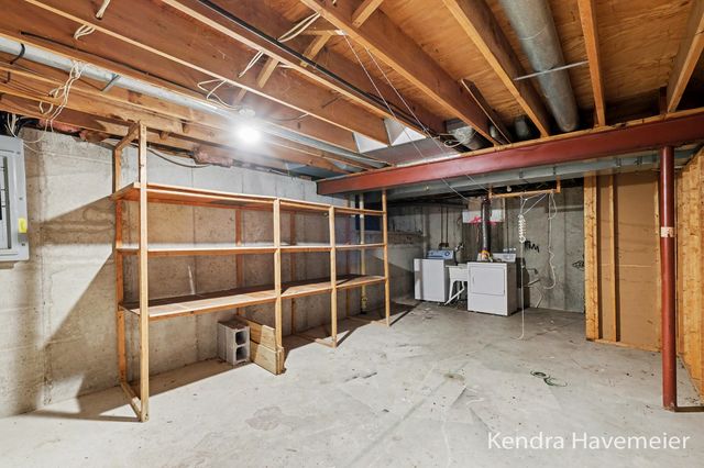 4867 Northview Avenue Ne, Plainfield Twp, MI 49525