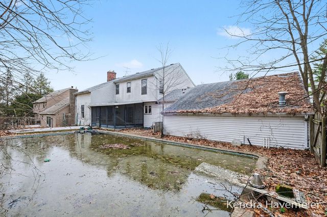 4867 Northview Avenue Ne, Plainfield Twp, MI 49525