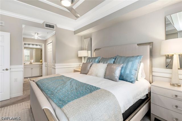 9590 Trevi CT 5325, Naples, FL 34113
