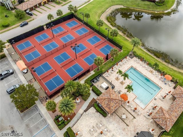 9590 Trevi CT 5325, Naples, FL 34113