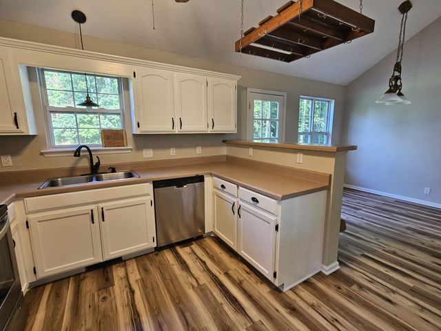 121 Timberwood Dr, Portland, TN 37148