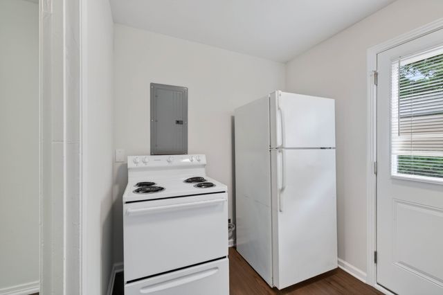 1316 Sunnyview Dr, Clarksville, TN 37040
