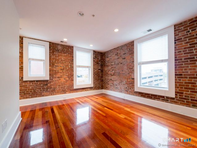 116 Crown Street 3A, New Haven, CT 06511