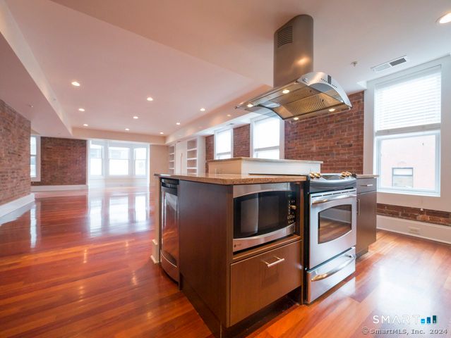116 Crown Street 3A, New Haven, CT 06511