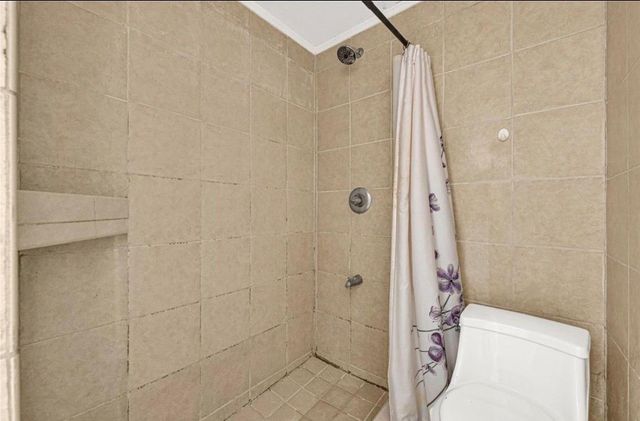 610 12th Street, Dickinson, TX 77539
