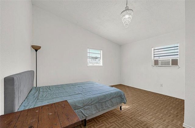 610 12th Street, Dickinson, TX 77539