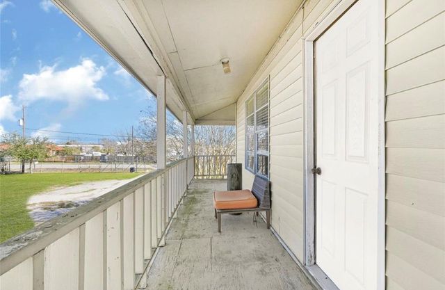 610 12th Street, Dickinson, TX 77539