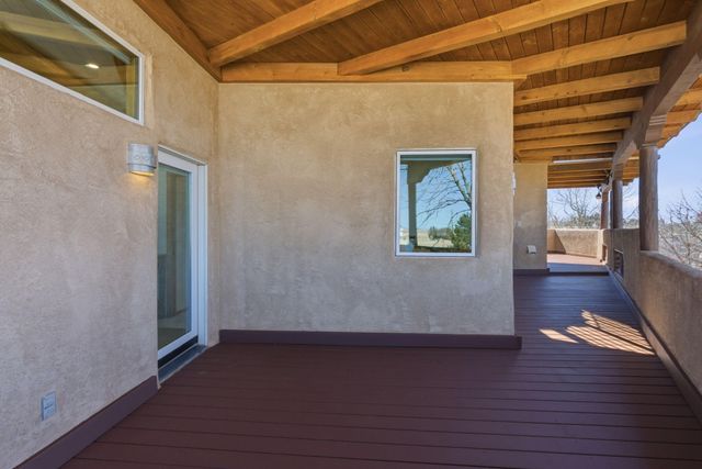 1901 Via Del Sol NE, Albuquerque, NM 87110