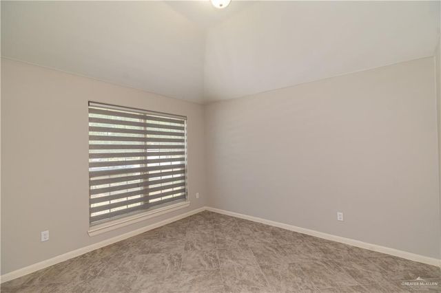 412 S Paseo Del Rey Street, Mission, TX 78572