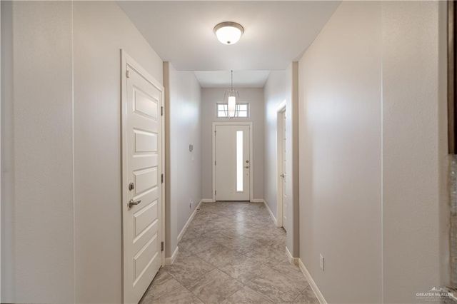 412 S Paseo Del Rey Street, Mission, TX 78572