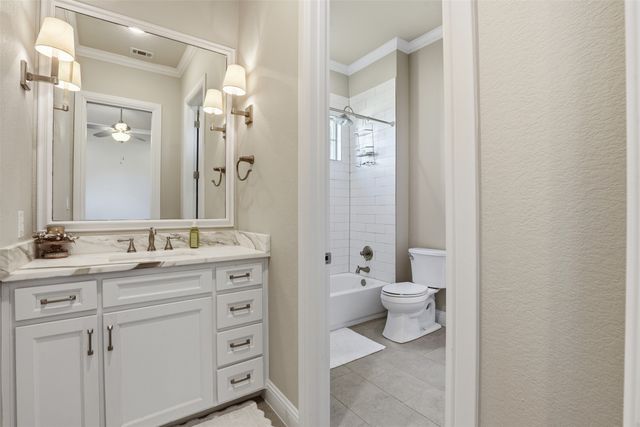 697 E Canyon Creek Lane, Weatherford, TX 76087