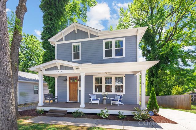 2315 Dundeen Street, Charlotte, NC 28216