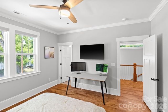 2315 Dundeen Street, Charlotte, NC 28216