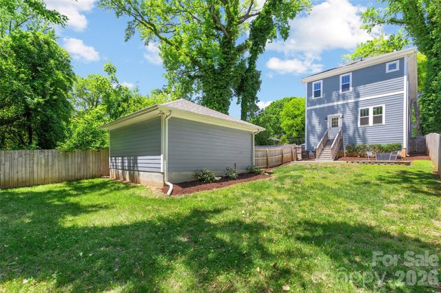 2315 Dundeen Street, Charlotte, NC 28216
