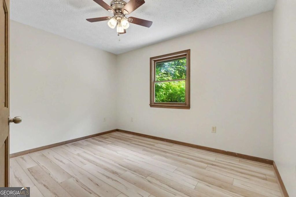 172 Fred Henry Lane, Clayton, GA 30525 — photo 3