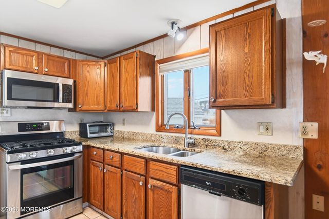 4 Rona Lane, Beach Haven West, NJ 08050