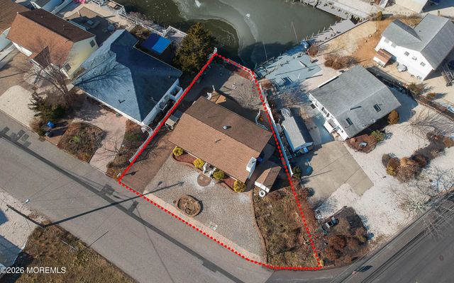 4 Rona Lane, Beach Haven West, NJ 08050