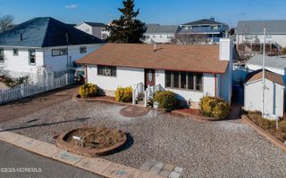4 Rona Lane, Beach Haven West, NJ 08050