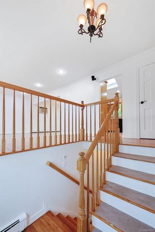 9 Grossman Street, Melville, NY 11747