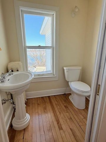609 Lake Boulevard NE, Bemidji, MN 56601