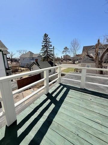 609 Lake Boulevard NE, Bemidji, MN 56601
