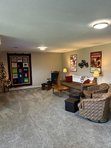 3221 Eagle Ridge Drive W, Willmar, MN 56201