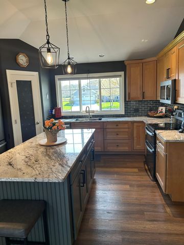 3221 Eagle Ridge Drive W, Willmar, MN 56201
