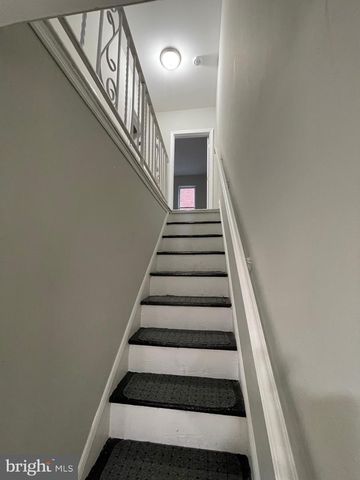 729 N 10TH ST, Camden, NJ 08102