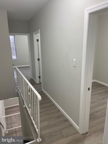 729 N 10TH ST, Camden, NJ 08102