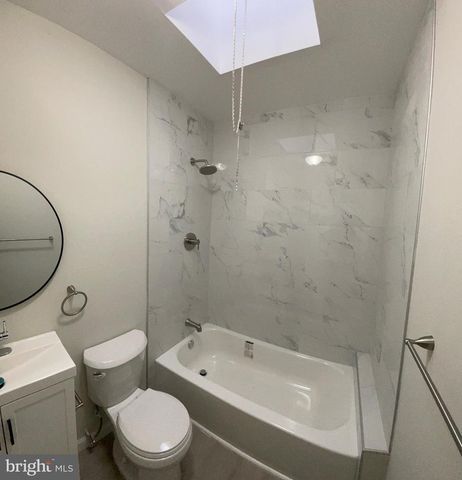 729 N 10TH ST, Camden, NJ 08102