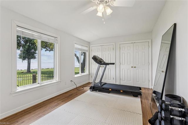 4002 Chesapeake AVE, Hampton, VA 23669