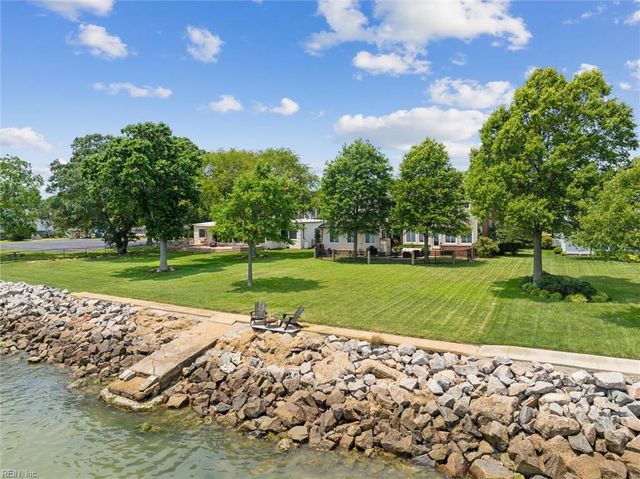 4002 Chesapeake AVE, Hampton, VA 23669