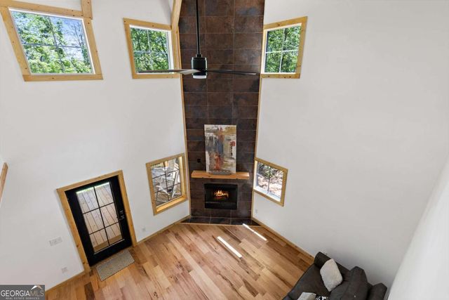 38 Friendly Lane, Mccaysville, GA 30555