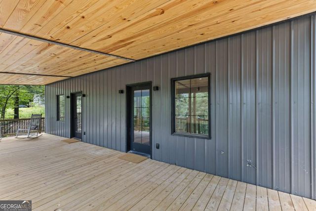 38 Friendly Lane, Mccaysville, GA 30555