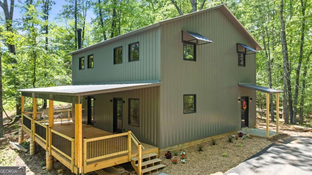 38 Friendly Lane, Mccaysville, GA 30555