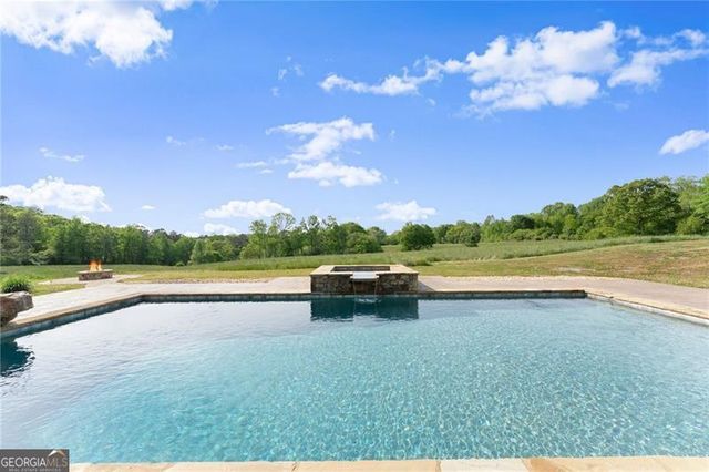 5760 Kanady Road, Murrayville, GA 30564